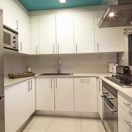 Rentals - Swimming Pool With Terrace *