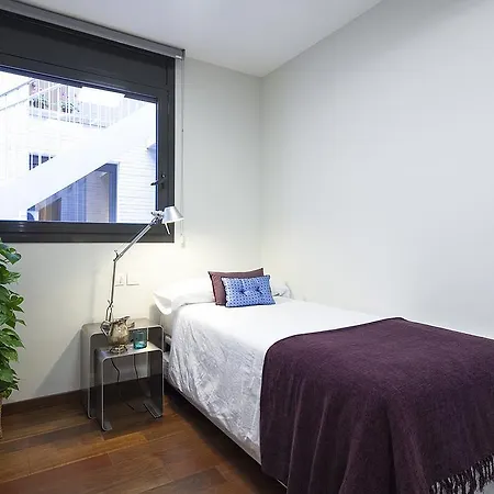 Apartment Rentals - Swimming Pool With Terrace Barcelona