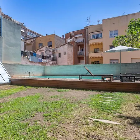 - Swimming Pool With Terrace *