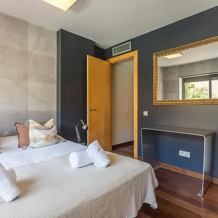 - Swimming Pool With Terrace Apartamento